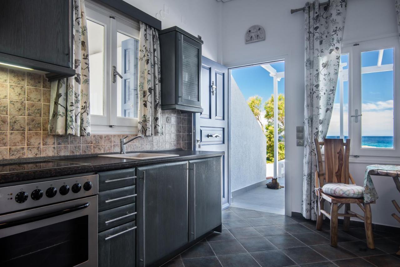 Apartment Artemis By Akroploro *